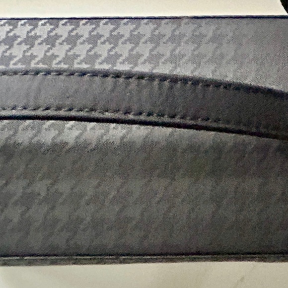 Christian Dior Houndstooth Beauty Travel Organizer - Picture 3 of 6